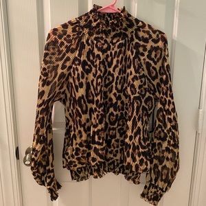 Voila Top in Leopard SIZE: Medium- NWT